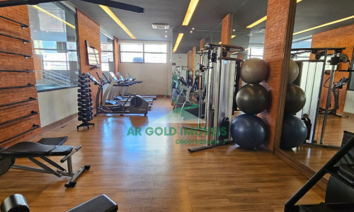 Apartamento mobiliado no Itaim Bibi | 40m² | varanda | andar alto | 1 vaga