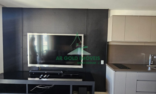 Apartamento mobiliado no Itaim Bibi | 40m² | varanda | andar alto | 1 vaga