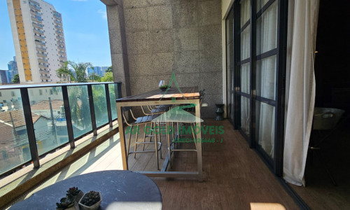 Apartamento mobiliado no Itaim Bibi | 40m² | varanda | andar alto | 1 vaga