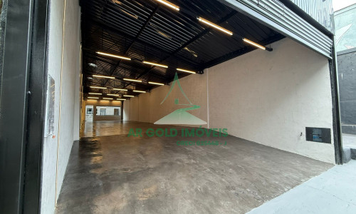Galpão comercial na Vila Leopoldina | 182m² | moderno | até 10 veículos