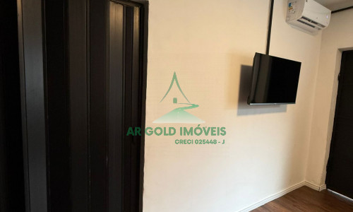 Galpão comercial na Vila Leopoldina | 182m² | moderno | até 10 veículos