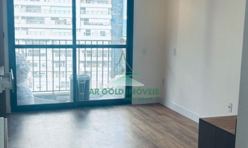 Studio em Pinheiros ao lado do metrô | 24m² | planejados | lazer completo