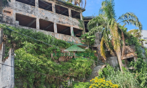 Prédio residencial 3 pavimentos com 1.200m² | Ilha Porchat | vista e potencial