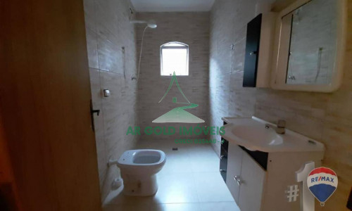 Casa à venda no Jaraguá | 128m² | 4 dormitórios | 2 vagas | Quintal com churrasqueira