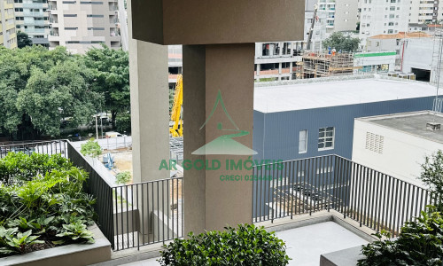 Studio à venda no Aimberê by You,inc | 23m² | pé-direito alto | moderno