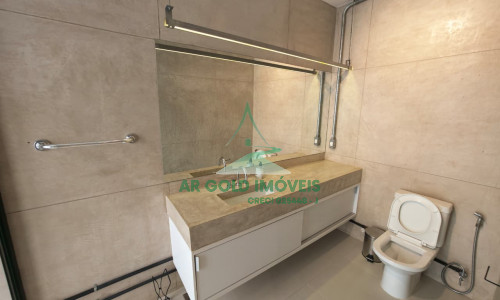 Casa para locação em Perdizes | 230m² | 2 suítes | 1 vaga | 3 pavimentos