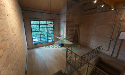 Casa para locação em Perdizes | 230m² | 2 suítes | 1 vaga | 3 pavimentos