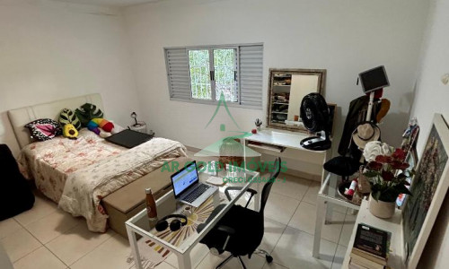 Casa à venda na Pompeia | 90m² | 2 dormitórios | Terraço | Escritório | Garagem