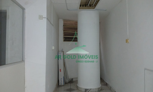 Loja para locação na República | 70m² | Mezanino | Ao lado do Metrô República