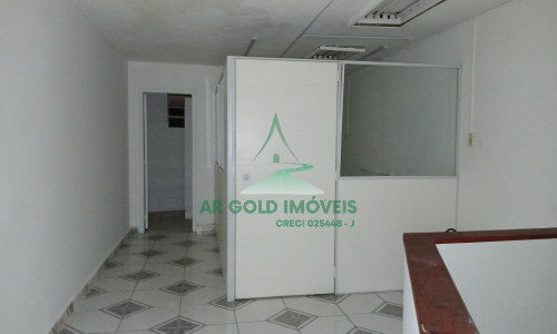 Loja para locação na República | 70m² | Mezanino | Ao lado do Metrô República