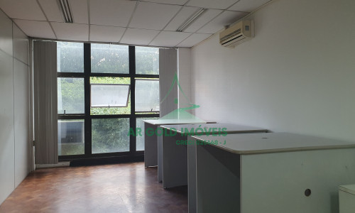 Conjunto comercial para locação na República | 273m² | 9 salas | Estrutura para telemarketing