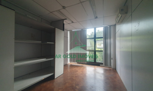 Conjunto comercial para locação na República | 273m² | 9 salas | Estrutura para telemarketing