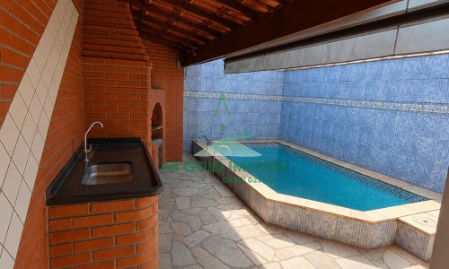 Sobrado à venda na Vila Leopoldina | 3 suítes | 3 vagas | Piscina e churrasqueira