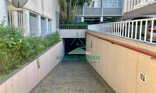Apartamento para locação no Edifício Sândalo | 81m² | 1 dormitório | 1 vaga