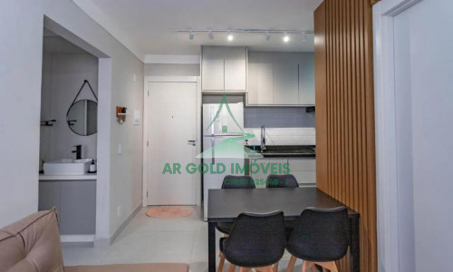 Apartamento à Venda no Condomínio Dez Celeste | 35m² | 2 Dorms | Mobiliado | Planejado