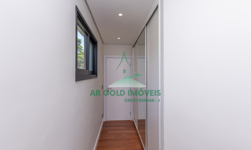Casa à Venda no Residencial Alphaville 10 | 516m² | 4 Suítes | Retrofit Completo | 12 Vagas