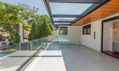 Casa à Venda no Residencial Alphaville 10 | 516m² | 4 Suítes | Retrofit Completo | 12 Vagas