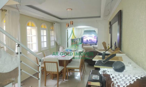 Sobrado à Venda na Vila Nilo | 350m² | 4 Dorms (2 Suítes) | 2 Vagas | Churrasqueira