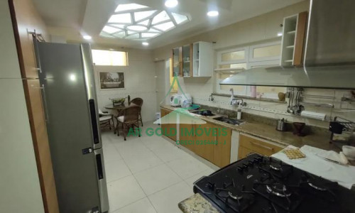 Sobrado à Venda na Vila Nilo | 350m² | 4 Dorms (2 Suítes) | 2 Vagas | Churrasqueira