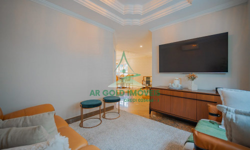 Casa à Venda no Condomínio São Paulo II | 5 Suítes | Neo Clássica | Porteira Fechada