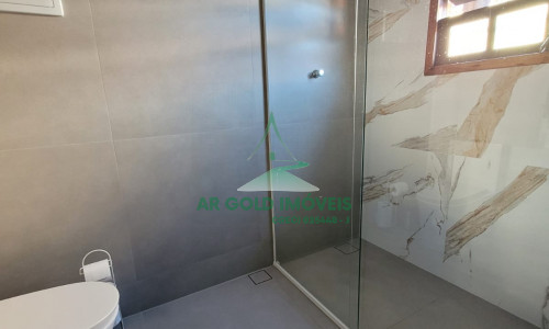Sobrado à Venda em Piraporinha | 200m² | 3 Dorms (1 Suíte) | 3 Vagas | Planejado