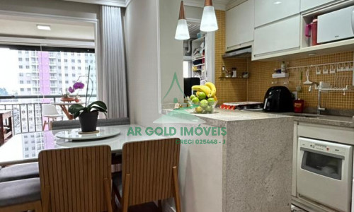 Apartamento à Venda em Santo André | 70m² | 2 Dorms | Varanda Gourmet | 1 Vaga | Condomínio Clube