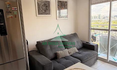 Apartamento à Venda no Socorro | 35m² | 2 Quartos | Varanda | Porteira Fechada | Andar Alto