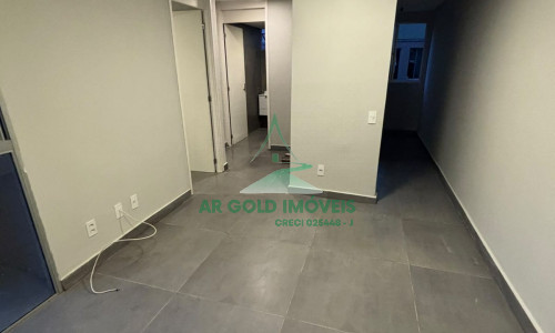 Apartamento à Venda no Conquista Amaralina | 45m² | 2 Dorms | Térreo | Reformado | 1 Vaga