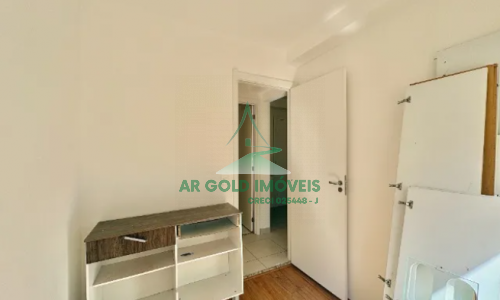 Apartamento à Venda no Jaraguá | 33m² | 2 Dorms | Reformado | 10 Min da Estação | Lazer