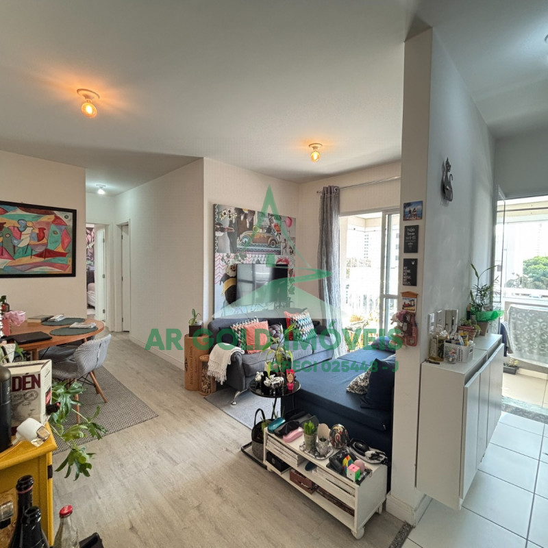 Apartamento à Venda na Barra Funda | 57m² | 2 Dorms | 1 Suíte | Varanda Envidraçada