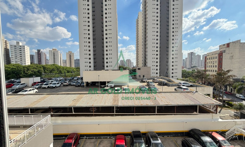 Apartamento à Venda na Barra Funda | 57m² | 2 Dorms | 1 Suíte | Varanda Envidraçada