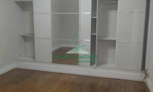 Casa Comercial para Alugar no Morumbi | 190m² | 5 Salas | 1 Vaga | Churrasqueira