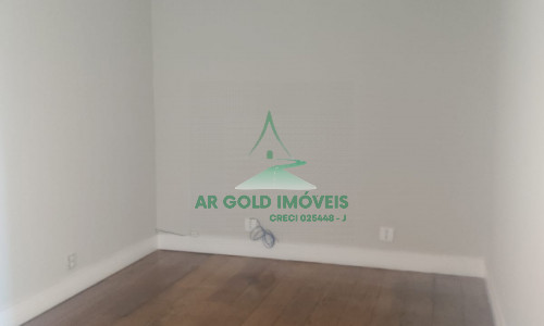 Casa Comercial para Alugar no Morumbi | 190m² | 5 Salas | 1 Vaga | Churrasqueira