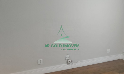 Casa Comercial para Alugar no Morumbi | 190m² | 5 Salas | 1 Vaga | Churrasqueira