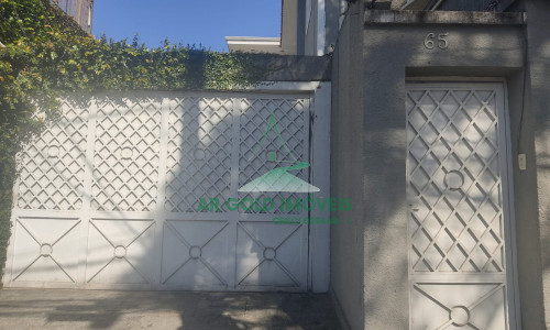 Casa Comercial para Alugar no Morumbi | 190m² | 5 Salas | 1 Vaga | Churrasqueira