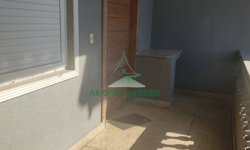 Casa Comercial para Alugar no Morumbi | 190m² | 5 Salas | 1 Vaga | Churrasqueira