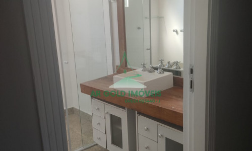 Casa Comercial para Alugar no Morumbi | 190m² | 5 Salas | 1 Vaga | Churrasqueira