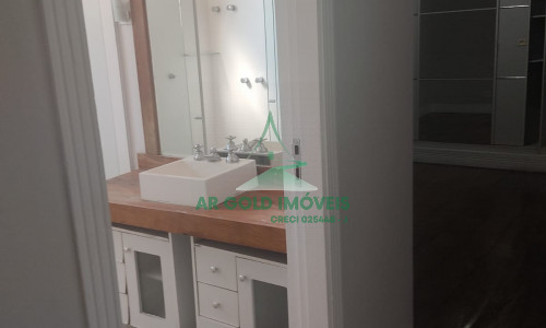 Casa Comercial para Alugar no Morumbi | 190m² | 5 Salas | 1 Vaga | Churrasqueira