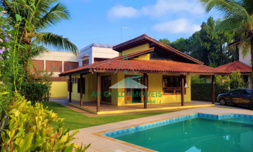 Casa à Venda em Condomínio no Guarujá | 150m² | 3 Dorms | Piscina | 3 Vagas
