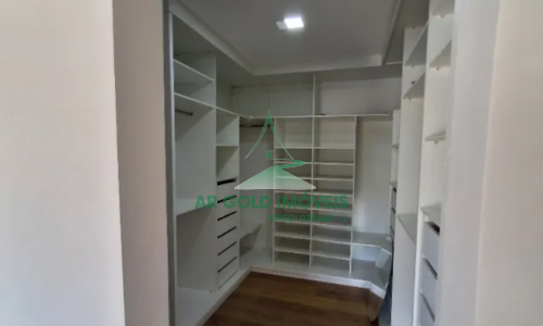 Casa à Venda em Jundiaí | 250m² | 4 Dorms | 2 Suítes | Piscina | 4 Vagas | Reserva da Serra