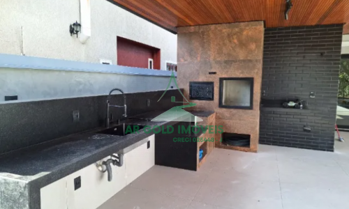Casa à Venda em Jundiaí | 250m² | 4 Dorms | 2 Suítes | Piscina | 4 Vagas | Reserva da Serra