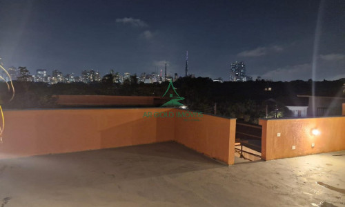 Casa Comercial à Venda ou Locação em Perdizes | 550m² | Rooftop | Piscina | 4 Vagas