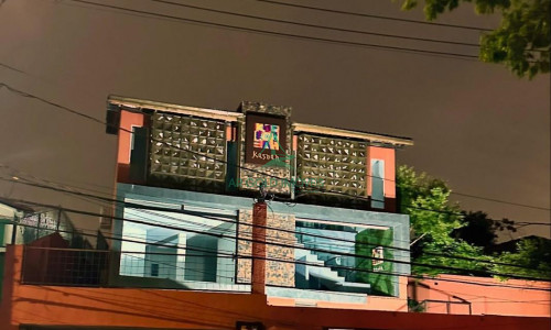 Casa Comercial à Venda ou Locação em Perdizes | 550m² | Rooftop | Piscina | 4 Vagas