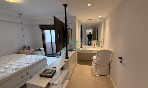 Apartamento para Locação em Cerqueira César | 224m² | Mobiliado | 2 Suítes | 3 Vagas | Villa D’Este