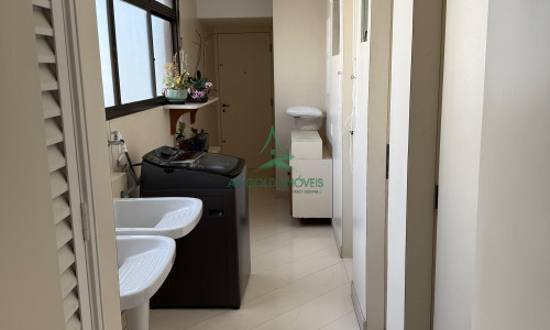 Apartamento para Locação em Cerqueira César | 224m² | Mobiliado | 2 Suítes | 3 Vagas | Villa D’Este