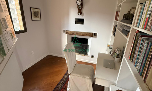 Apartamento para Locação em Cerqueira César | 224m² | Mobiliado | 2 Suítes | 3 Vagas | Villa D’Este