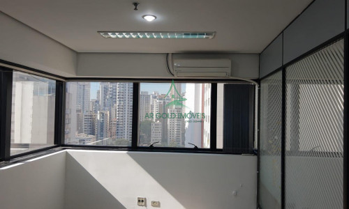 Sala Comercial em Perdizes | 47m² | 1 Vaga | Ótima Localização | Heleno Tower