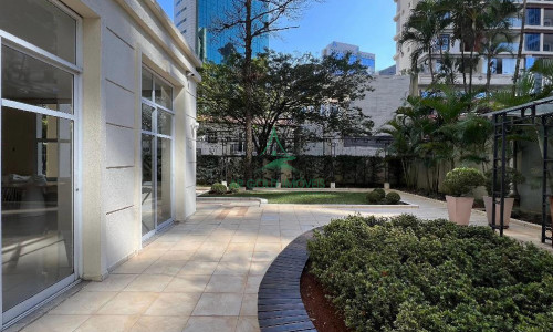 Apartamento para Locação em Pinheiros | 75m² | 2 Quartos | 1 Suíte | Mobiliado | 2 Vagas | Living