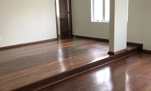 Conjunto Comercial para Locação na Faria Lima | 134m² | 5 Salas | Terraço | Reformado