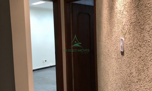 Conjunto Comercial para Locação na Faria Lima | 134m² | 5 Salas | Terraço | Reformado